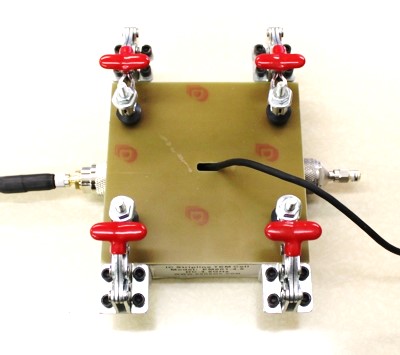 Bluetooth device mounted inside TEM cell